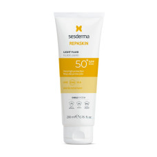 Sesderma Repaskin Light Fluid SPF50+ (200ml) — Körper
